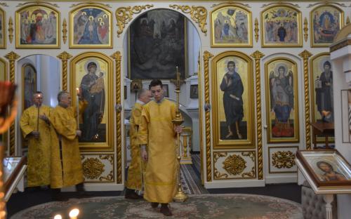 Неделя Сыропустная - богослужение в Троицком соборе фото 8