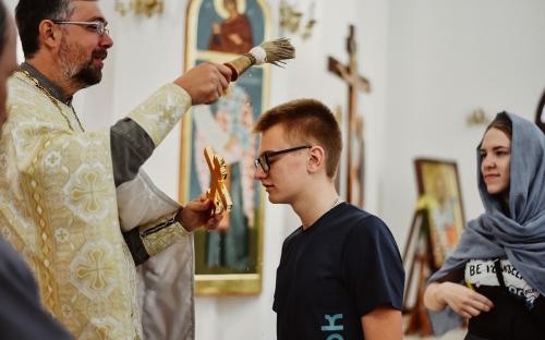 ФОТОРЕПОРТАЖ: Клирик и молодежь Троицкого собора приняли участие в епархиальном велопробеге фото 39