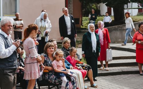 ФОТОРЕПОРТАЖ: В Жировичах состоялся праздник в честь Дня семьи, любви и верности фото 10