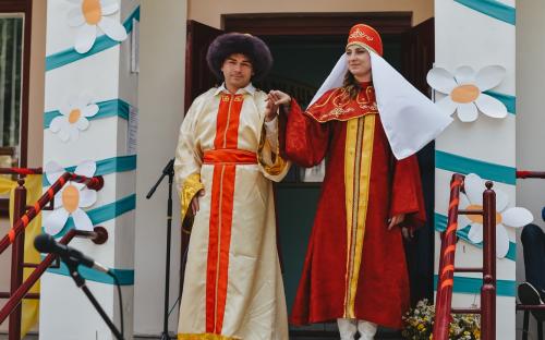 ФОТОРЕПОРТАЖ: В Жировичах состоялся праздник в честь Дня семьи, любви и верности фото 12