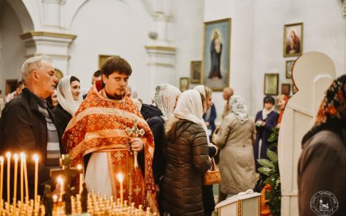 Светлое Христово Воскресение встретили на приходе Троицкого собора фото 71