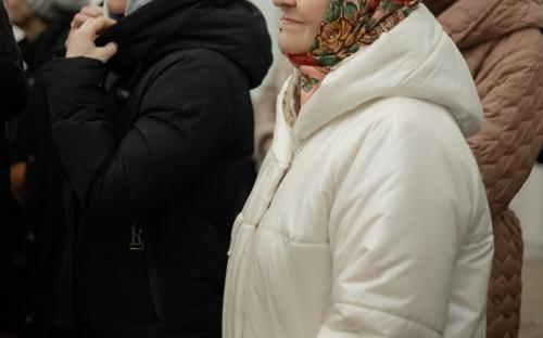 «Слава в вышних Богу и на земли мир, в человецех благоволение!»: Троицкий приход встретил Рождество Христово фото 20