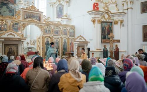 Праздник Покрова Пресвятой Богородицы встретили на приходе Свято-Троицкого собора г. Слонима