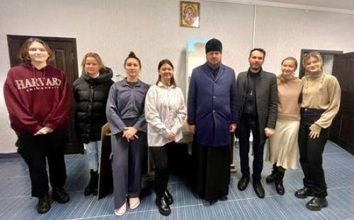 Приход Троицкого собора продолжает участие в епархиальной благотворительной акции