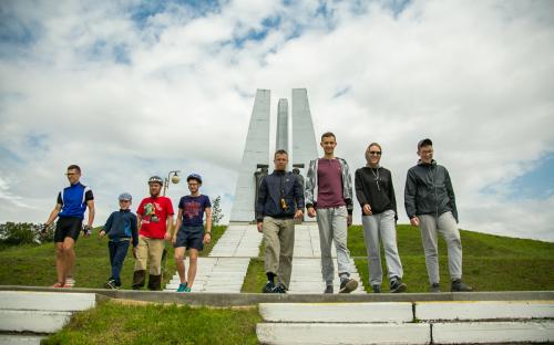 ФОТОРЕПОРТАЖ: Клирик и молодежь Троицкого собора приняли участие в епархиальном велопробеге фото 26