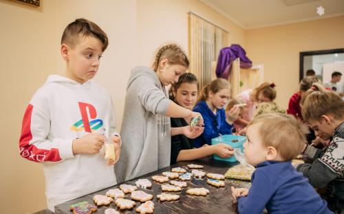 «Дари радость на Рождество»: приход принял участие в епархиальной акции фото 2