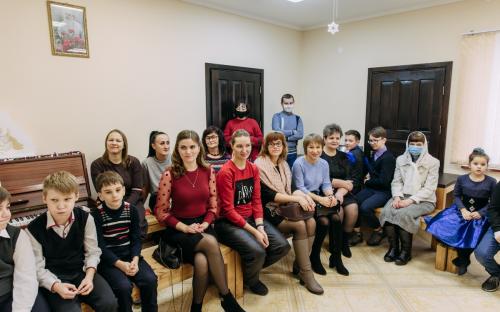 Онлайн-концерт воскресной школы Троицкого собора на Рождество Христово (07.01.2021) фото 11