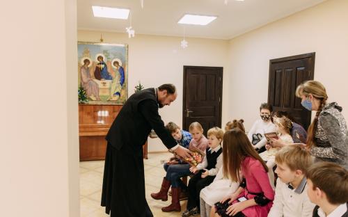 Онлайн-концерт воскресной школы Троицкого собора на Рождество Христово (07.01.2021) фото 25