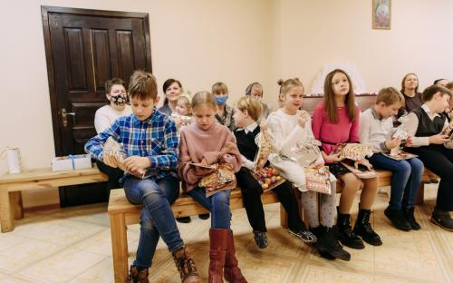 Онлайн-концерт воскресной школы Троицкого собора на Рождество Христово (07.01.2021) фото 30