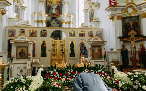 "Благообразный Иосиф с древа снем Пречистое Тело Твое": вынос Плащаницы Спасителя фото 13