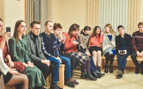 На приходе Троицкого собора состоялась встреча двух молодежных движений фото 8