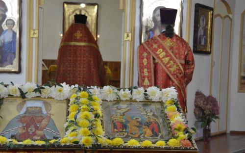 Храм в честь свщмч. Петра (Полянского) встретил престольный праздник фото 2