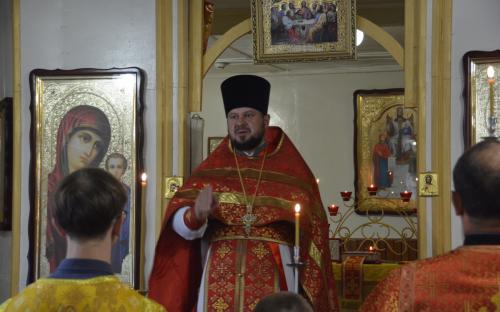 Храм в честь свщмч. Петра (Полянского) встретил престольный праздник фото 5