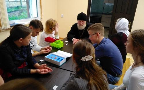 Священник Петр Ткаченко в гостях у "Симфонии" фото 2