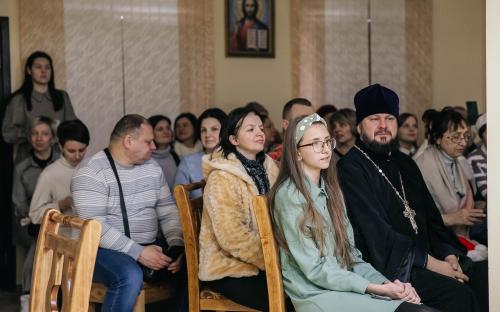 Приходской рождественский праздник состоялся в Троицком соборе Слонима фото 10