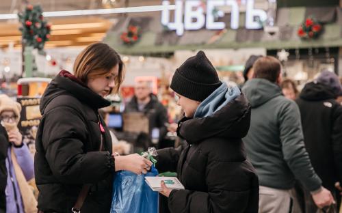 V Рождественский флешмоб состоялся в Слониме фото 17