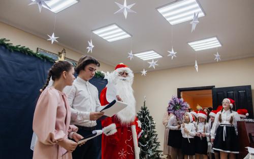Рождественский концерт собрал детей и взрослых в приходском центре фото 48