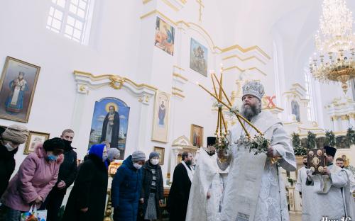 Праздник Крещения Господня в Троицком соборе фото 28