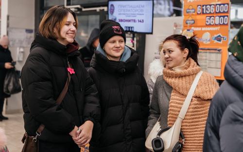 V Рождественский флешмоб состоялся в Слониме фото 36