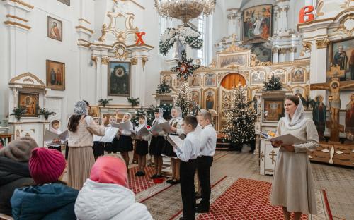Первый благотворительный концерт прошел в Свято-Троицком соборе г. Слонима фото 14