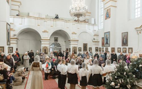 Первый благотворительный концерт прошел в Свято-Троицком соборе г. Слонима фото 19