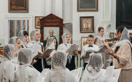 Первый благотворительный концерт прошел в Свято-Троицком соборе г. Слонима фото 39