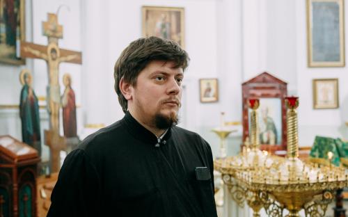 Приходы Слонимщины посетили студенты Минской духовной семинарии фото 24