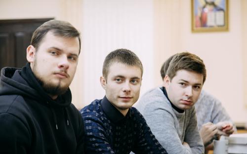 Приходы Слонимщины посетили студенты Минской духовной семинарии фото 30