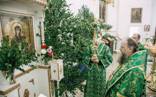 Престольный праздник - День Святой Троицы фото 50