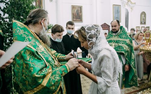 ФОТОРЕПОРТАЖ: Вручение свидетельств об окончании епархиальных курсов фото 10