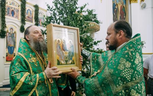 Престольный праздник - День Святой Троицы фото 59