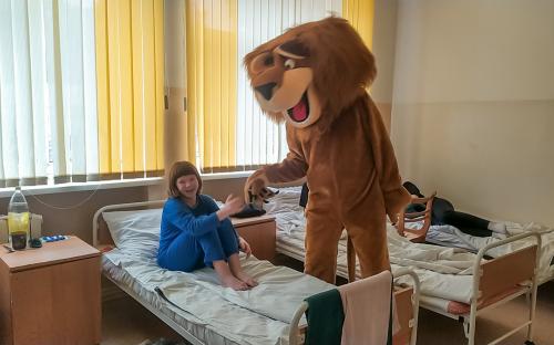 В воскресный день посетили педиатрическое отделение Слонимской ЦРБ фото 11