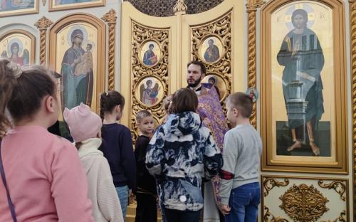 Практическое занятие прошло для воспитанников воскресной школы Троицкого собора фото 7