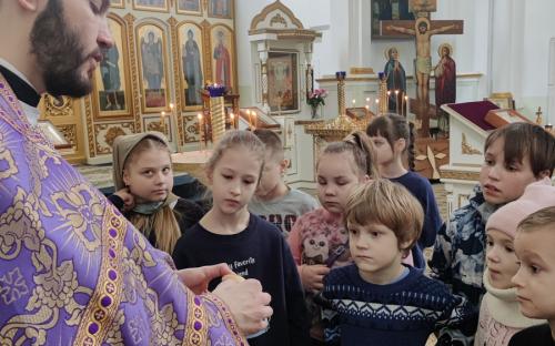 Практическое занятие прошло для воспитанников воскресной школы Троицкого собора фото 8