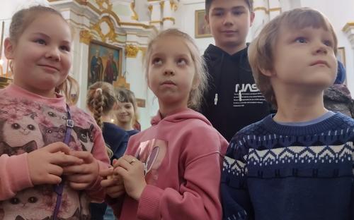 Практическое занятие прошло для воспитанников воскресной школы Троицкого собора фото 15