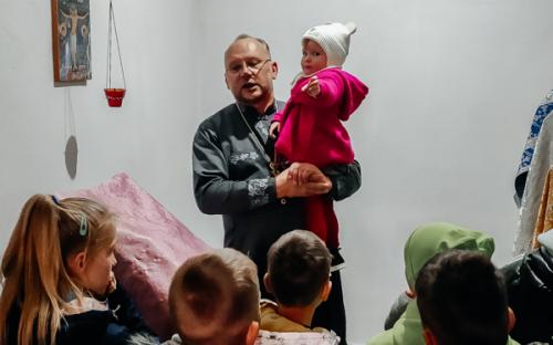 Воспитанники воскресной школы Троицкого собора побывали на Новогрудской земле фото 9