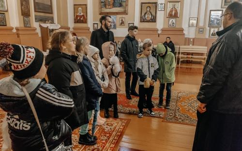 Воспитанники воскресной школы Троицкого собора побывали на Новогрудской земле фото 37