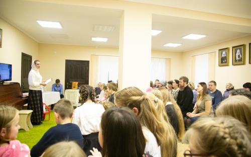 "Остановись мгновенье": состоялся творческий вечер Воскресной школы фото 28