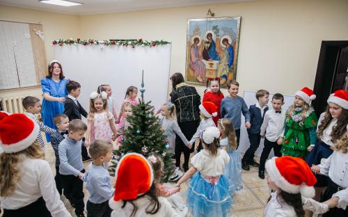 Приходской рождественский праздник состоялся в Троицком соборе Слонима