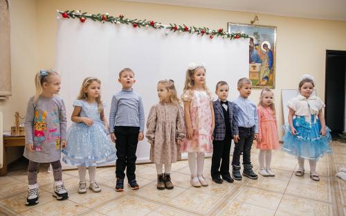 Приходской рождественский праздник состоялся в Троицком соборе Слонима фото 63