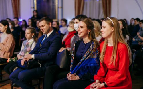 В Минске прошел VI молодежный музыкально-творческий вечер «Радость великую возвещаю вам» фото 9