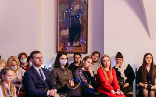 В Минске прошел VI молодежный музыкально-творческий вечер «Радость великую возвещаю вам» фото 17