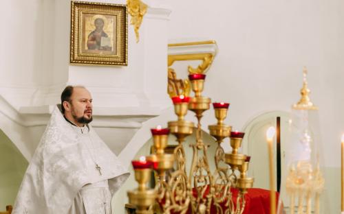 Христос рождается, — славьте!: Рождество Христово на приходе Троицкого собора фото 30