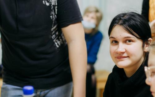 Приход Свято-Троицкого собора посетили учащиеся 8-х классов средней школы №10 фото 7