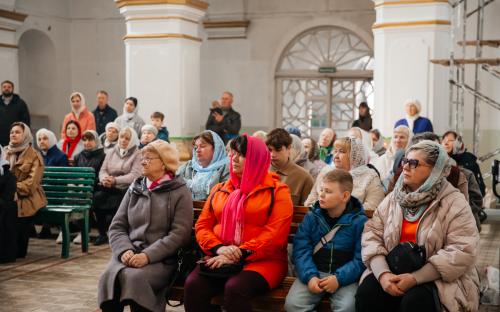 Пасхальный концерт детского хора состоялся в Свято-Троицком соборе г. Слонима фото 40
