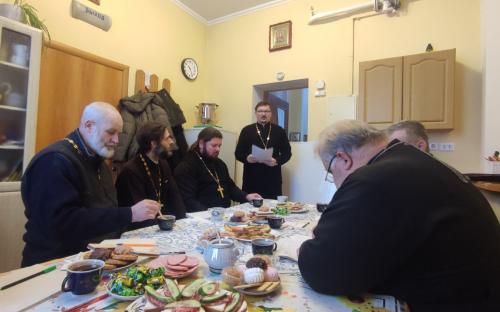 Священник Сергий Ярмолович провел беседу со священниками Кореличского благочиния фото 7