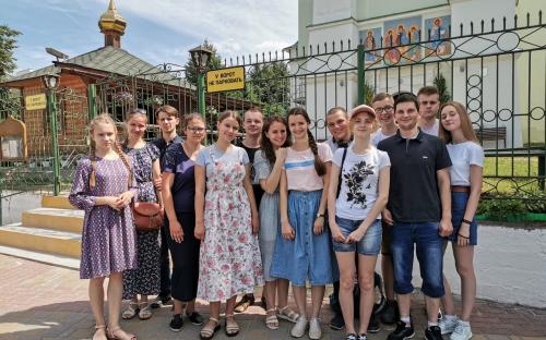 Молодежный клуб "Симфония" совершил автопробег фото 1